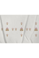 Queen's Queue - Stitched